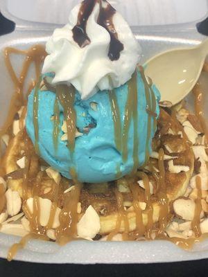 It's the Blue Moon ice cream with almonds and caramel on top of a vanilla bean waffle