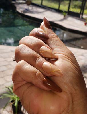 Beautiful fall nail design