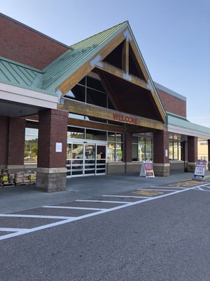 Hannaford Food And Drug Superstore