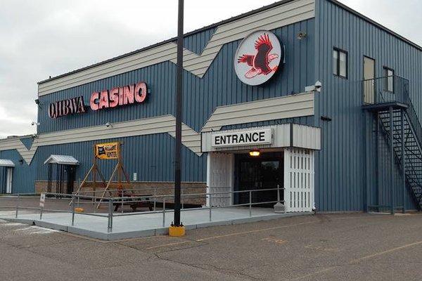 Near the shores of beautiful Lake Superior in Marquette Michigan, is the Ojibwa Casino Marquette property.