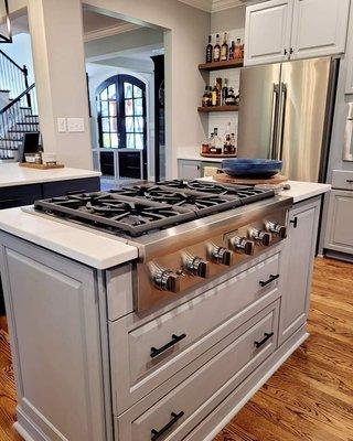 GREY CUSTOME ISLAND WITH DROP IN GAS RANGE