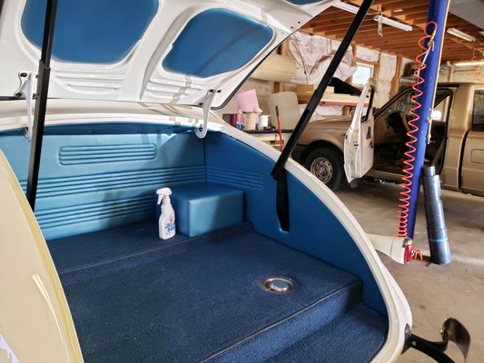 Custom full trunk enclosure in a '39 Chevy