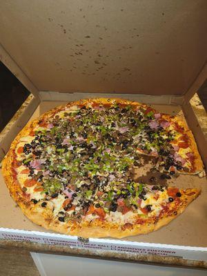 Party Pizza combination w/o pineapple and jalapenos