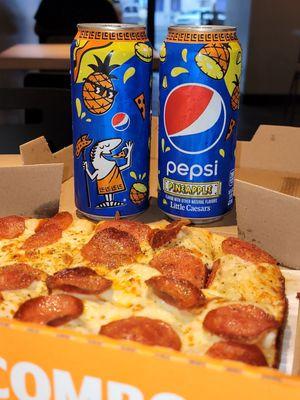 Pineapple Pepsi & pepperoni cheesy bread