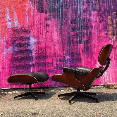 Eames lounge chair