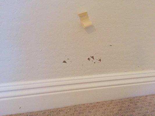 The painting is destroyed when installing the carpet