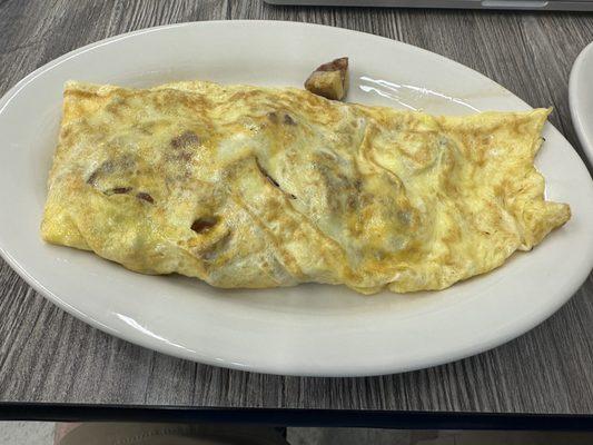 Meat lovers omelet