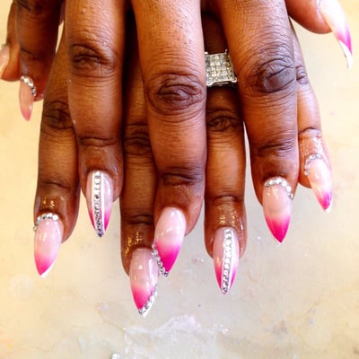 Mood changing no chip on stiletto nails