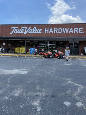 True Value Hardware