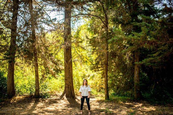 Outdoor nature therapy is a healing way to walk through discomfort and fear and into deeper insight and life satisfaction.