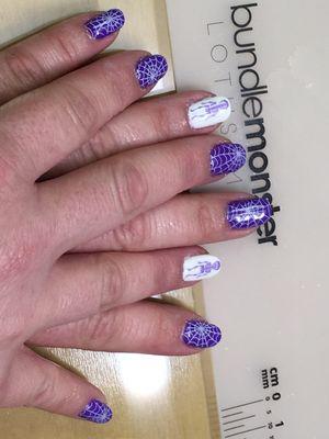 Some "spooky" October nail fun!