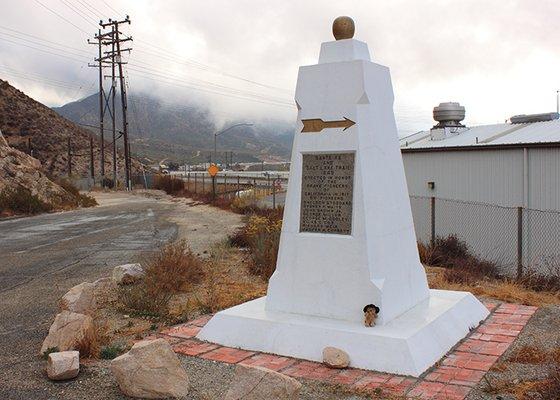 Santa Fe and Salt Lake Trail Monument