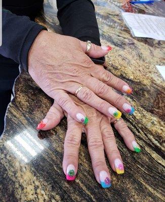 Nails art at Oasis