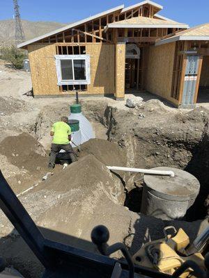 2000 gallon septic system installation