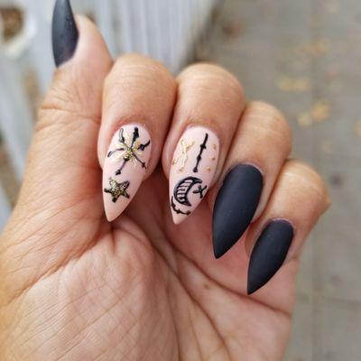 Bebe Nails