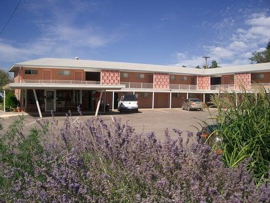 1st Travel Inn, Oakley