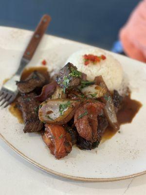 Lomo Saltado