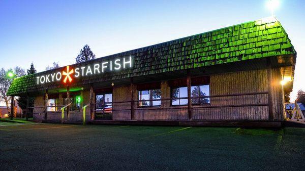 TOKYO STARFISH Southern Bend, Oregon location exterior.