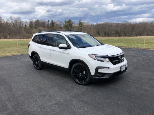 2021 Honda Pilot Black edition