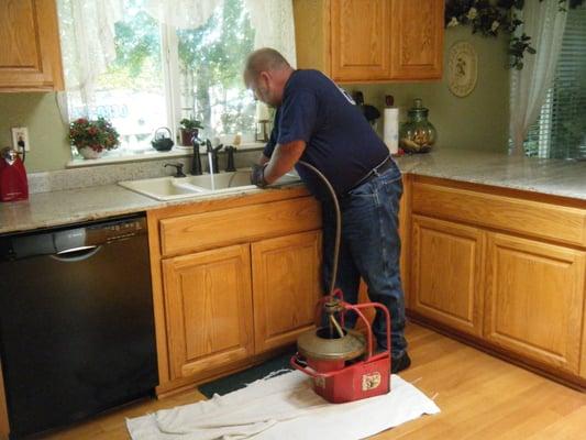 We can clear your kitchen drain lines stoppages as well as toilets, tubs, showers, laundry lines, floor drains etc..