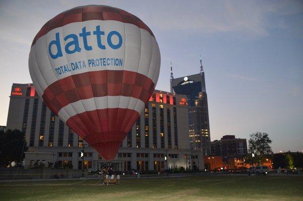 The Datto hot air balloon showing off in downtown Nashville, TN