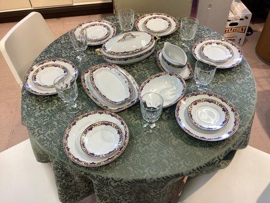 17 piece royal Bohemia china - 6 wine glasses