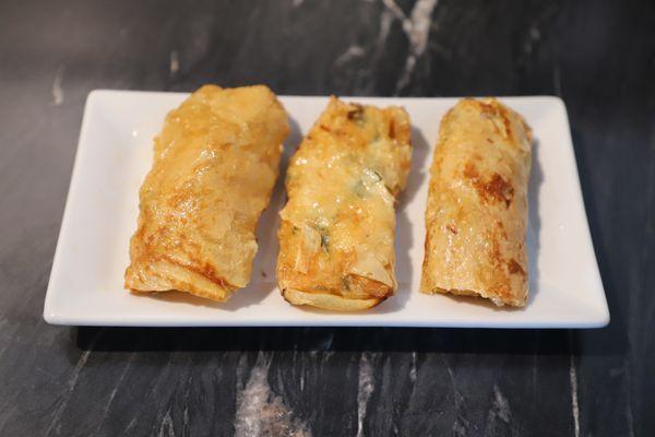 Deep Friend Bean Curd Skin Roll With Shrimp