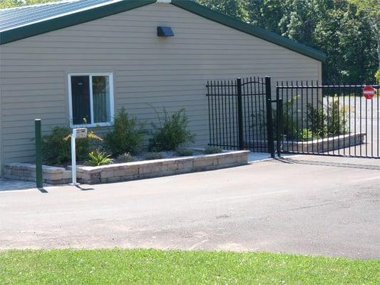 B&C Storage Baldwinsville 24-Hour Gated Access