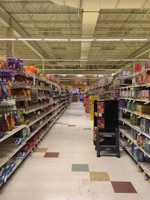 Stop & Shop Canaan CT. Older store, not the cleanest, not the best. Dirty floors.