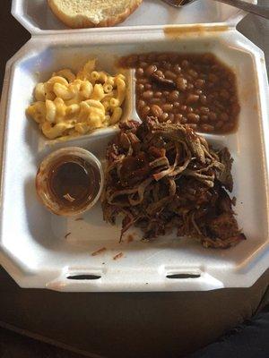 Brisket baked beans Mac&cheese