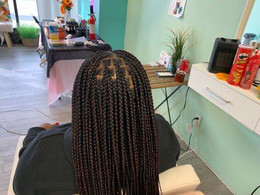 Medium size Knotless braids