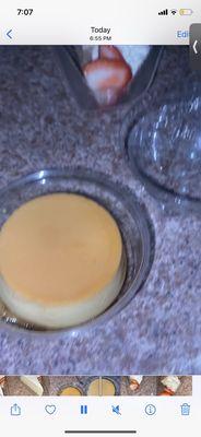 Amazing like a flan cheesecake