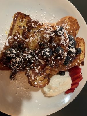 French Toast. 10/10