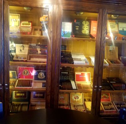 Cigar cabinet