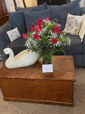 Flowers : Red Roses and Baby's Breath.