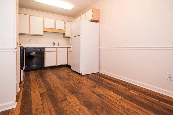 Spacious kitchens at Brookford Place Apartments