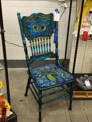 I think this is so beautiful.  What a fabulous way to design a chair,  I love the colors.