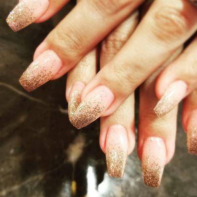 SNS nudes with glitter ombre by #jessika_nailedit