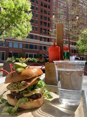 El Luchador Burger