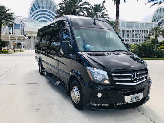 Mercedes Sprinter limo bus