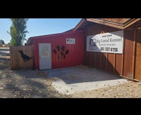 Big Corral Kennel Doggie day care ,Boarding and Self Bathing