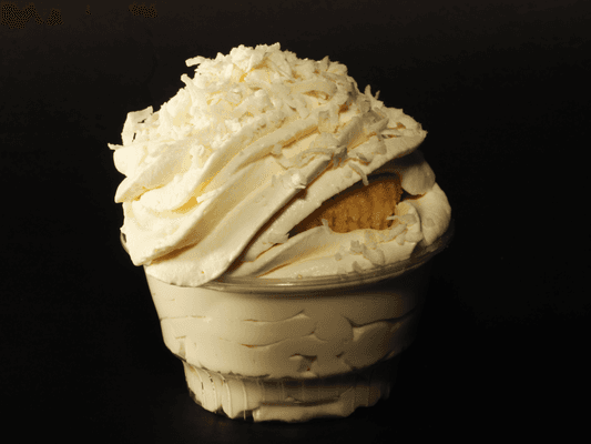 Tres Leches Coconut (8 oz)
With toasted coconut and fresh vanilla whipped cream.