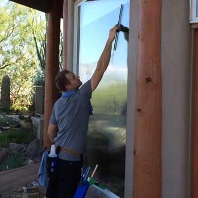 Deluxe Window Cleaning