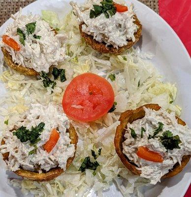 Tostones Rellenos.