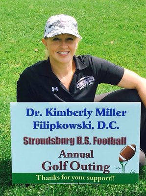 Dr. Kim sponsoring and playing in the 2017 Stroudsburg football golf tournament.