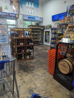 Hilltop Wine & Spirits