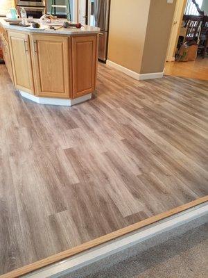 Wood-look vinyl in a Kitchen!