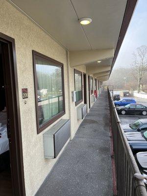 Top floor walkway