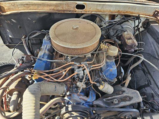 1966 352 f100 service