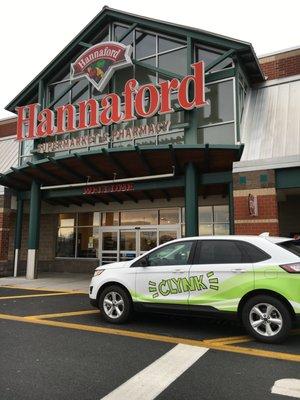 Bag, tag and drop your bags at participating Hannafords. Look for the CLYNK kiosk area.